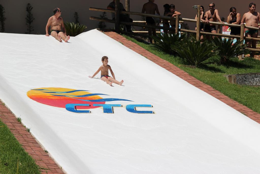 Hotel Ctc Caldas Novas Exteriör bild